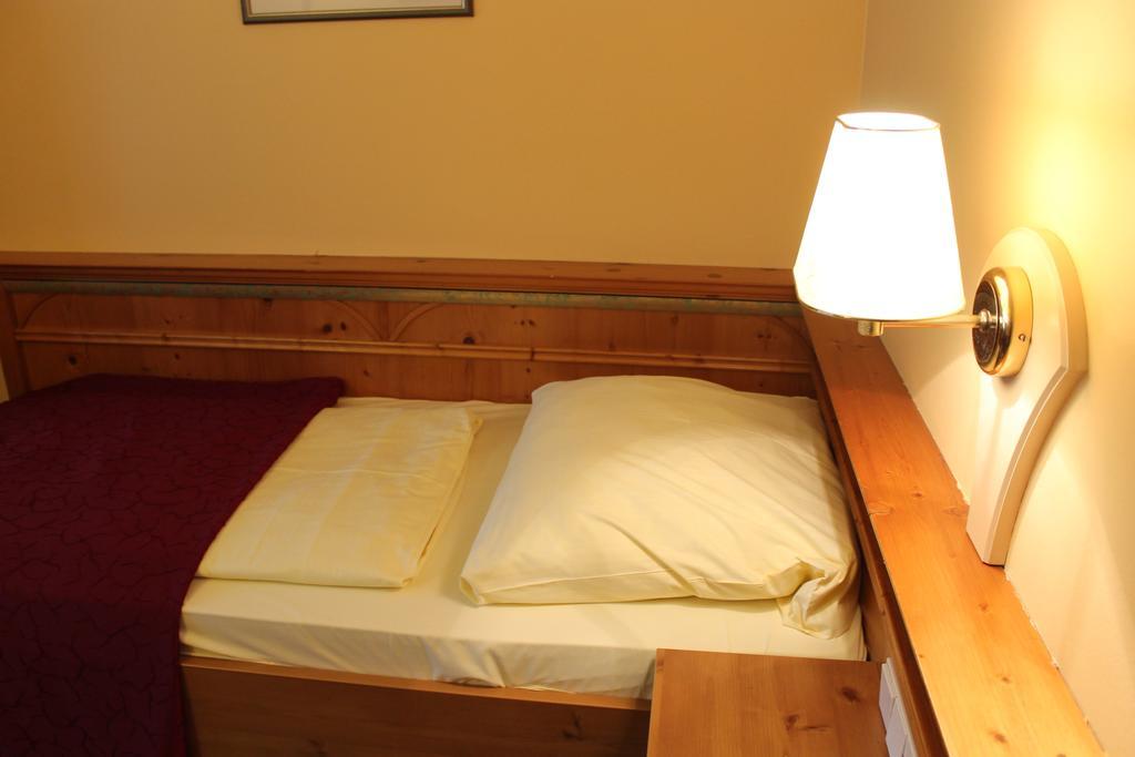 Hotel Gasthof Zur Post Munique Exterior foto